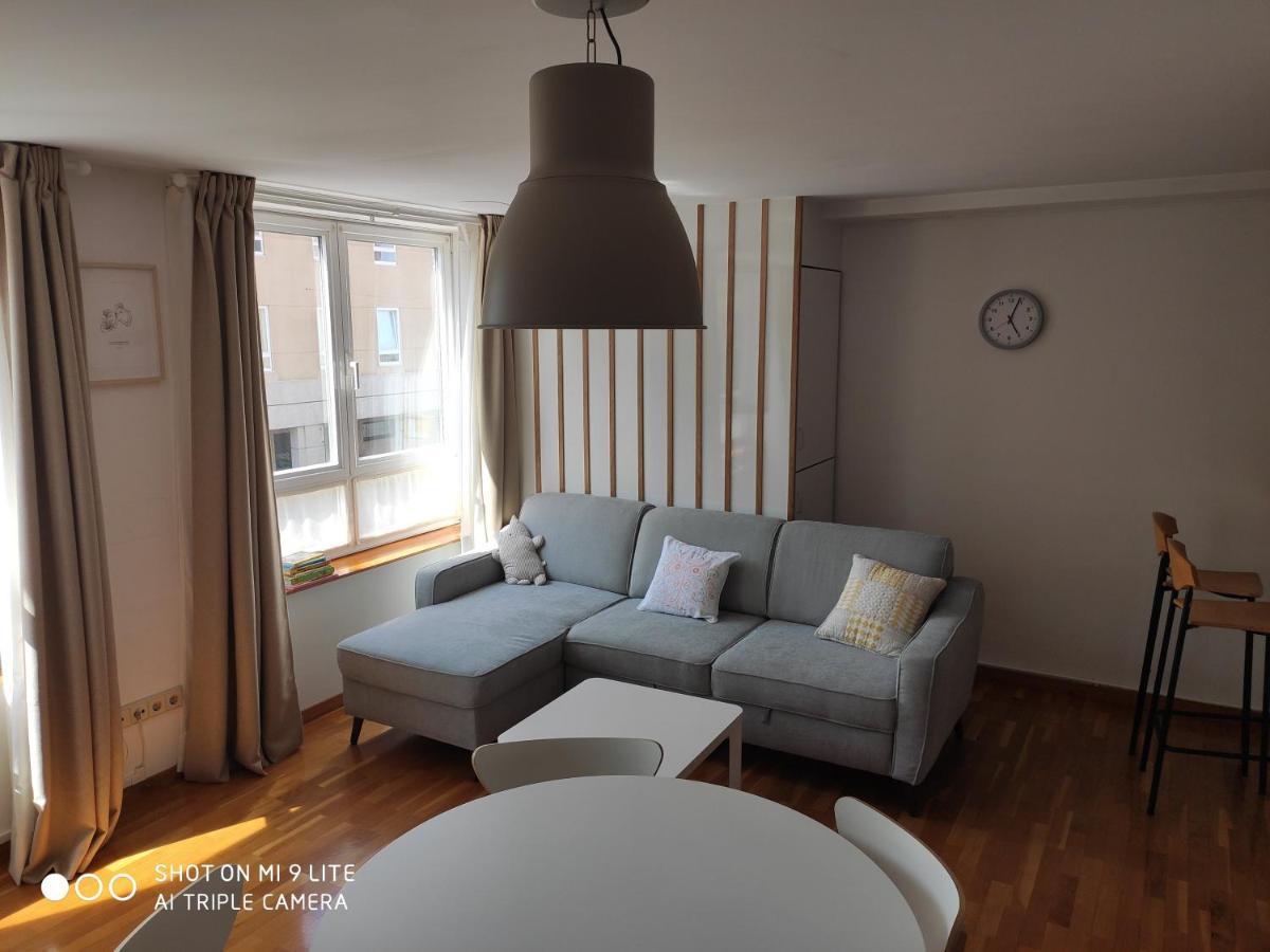 Luminoso Y Acogedor Apartamento En La Playa Oleiros Zewnętrze zdjęcie