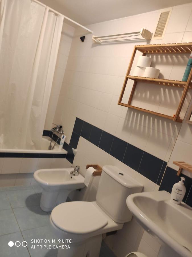 Luminoso Y Acogedor Apartamento En La Playa Oleiros Zewnętrze zdjęcie