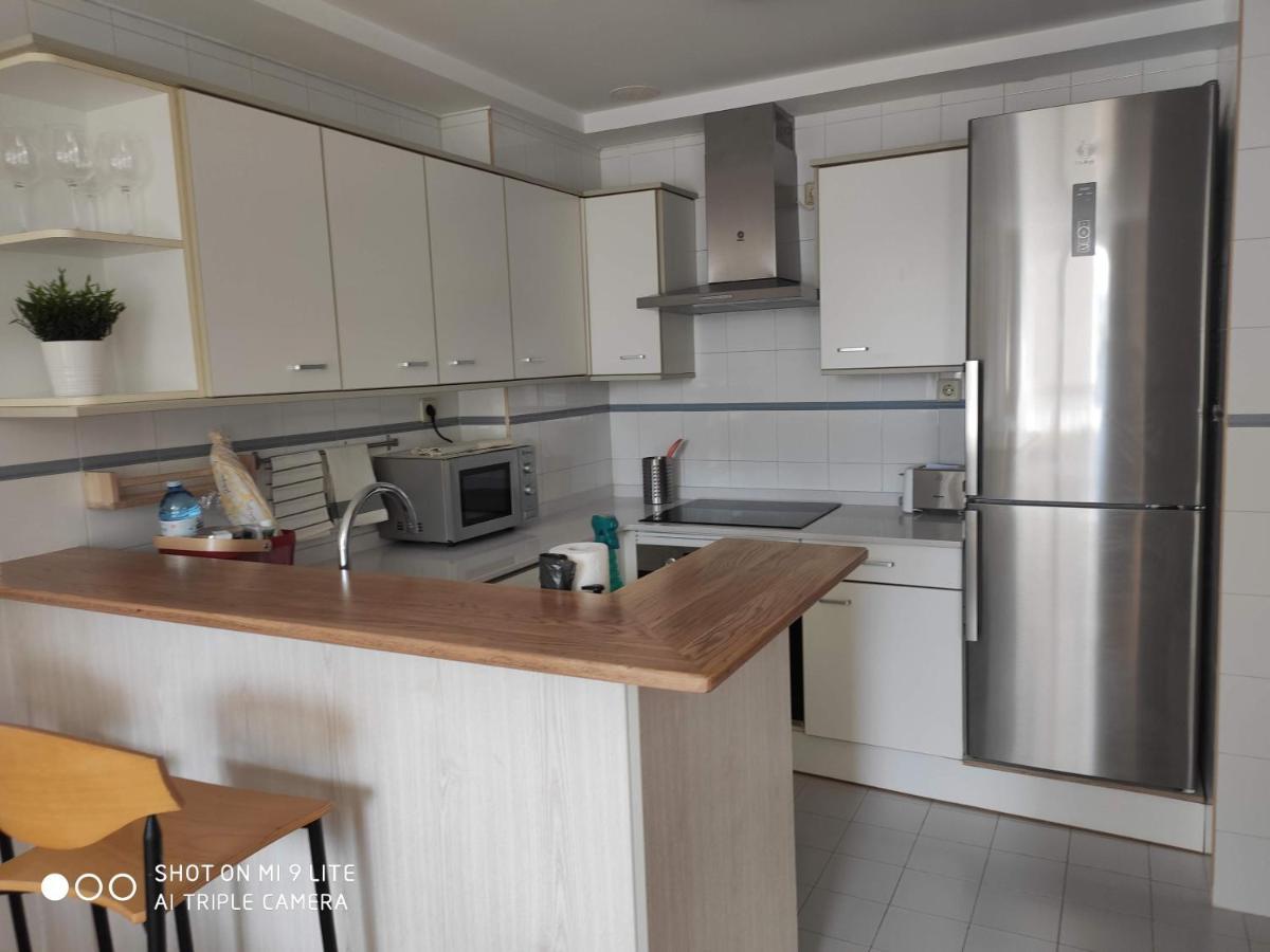 Luminoso Y Acogedor Apartamento En La Playa Oleiros Zewnętrze zdjęcie